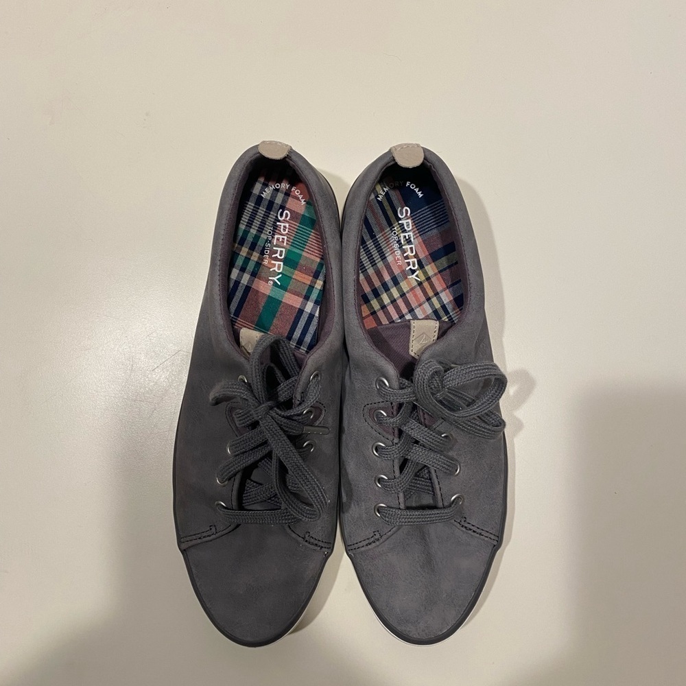 SPERRY Women’s Sneakers Size 9.5  Dark Gray suede-leather.  Pre-owned